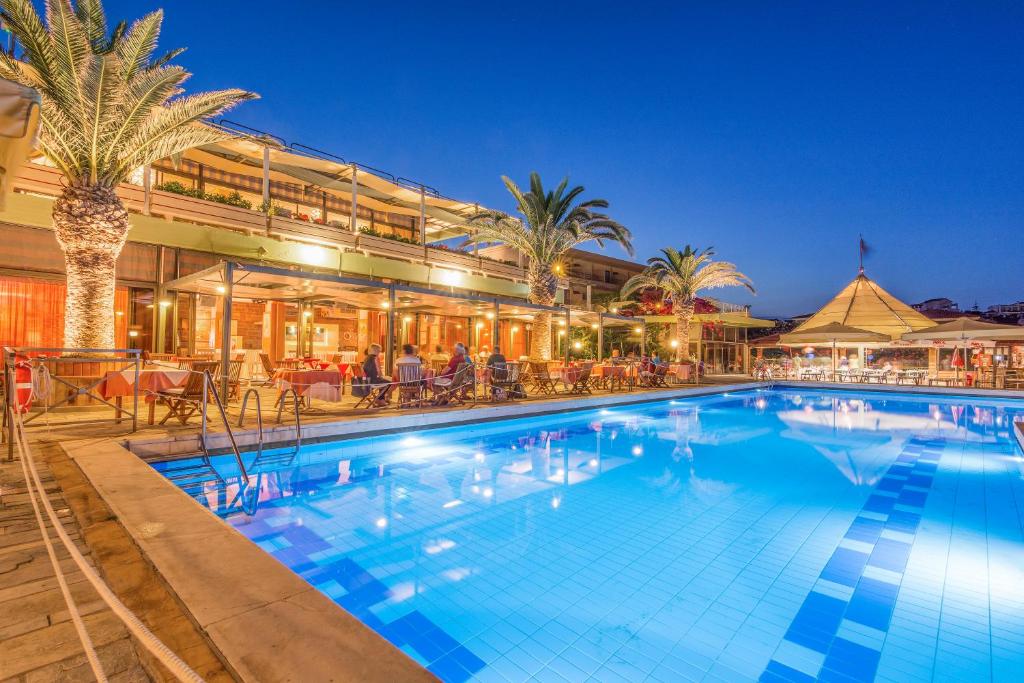 Golden Sand Hotel — fotoğraf 12